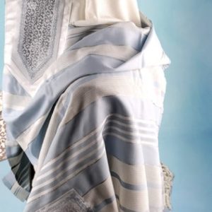 טלית מרוקאית 100% צמר תשבץ – פסים תכלת - 262